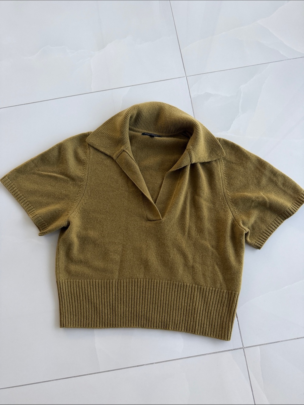 100% Cashmere Sweater in Olive Green